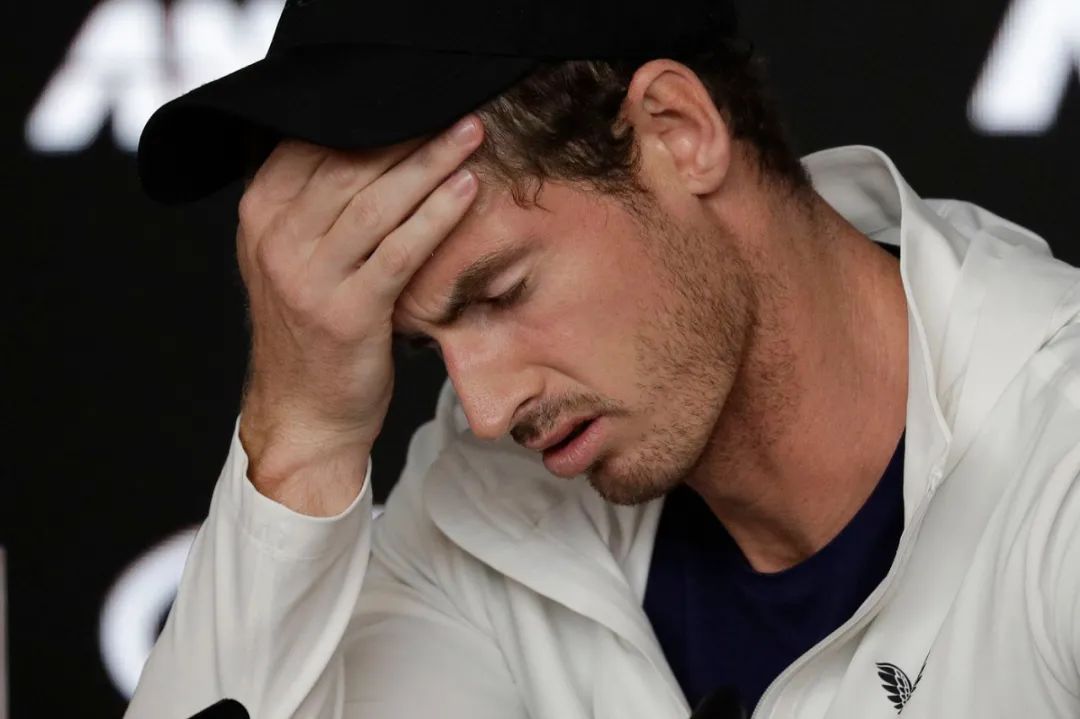 前ATP世界冠军穆雷宣布退出澳网，因此前感染新冠