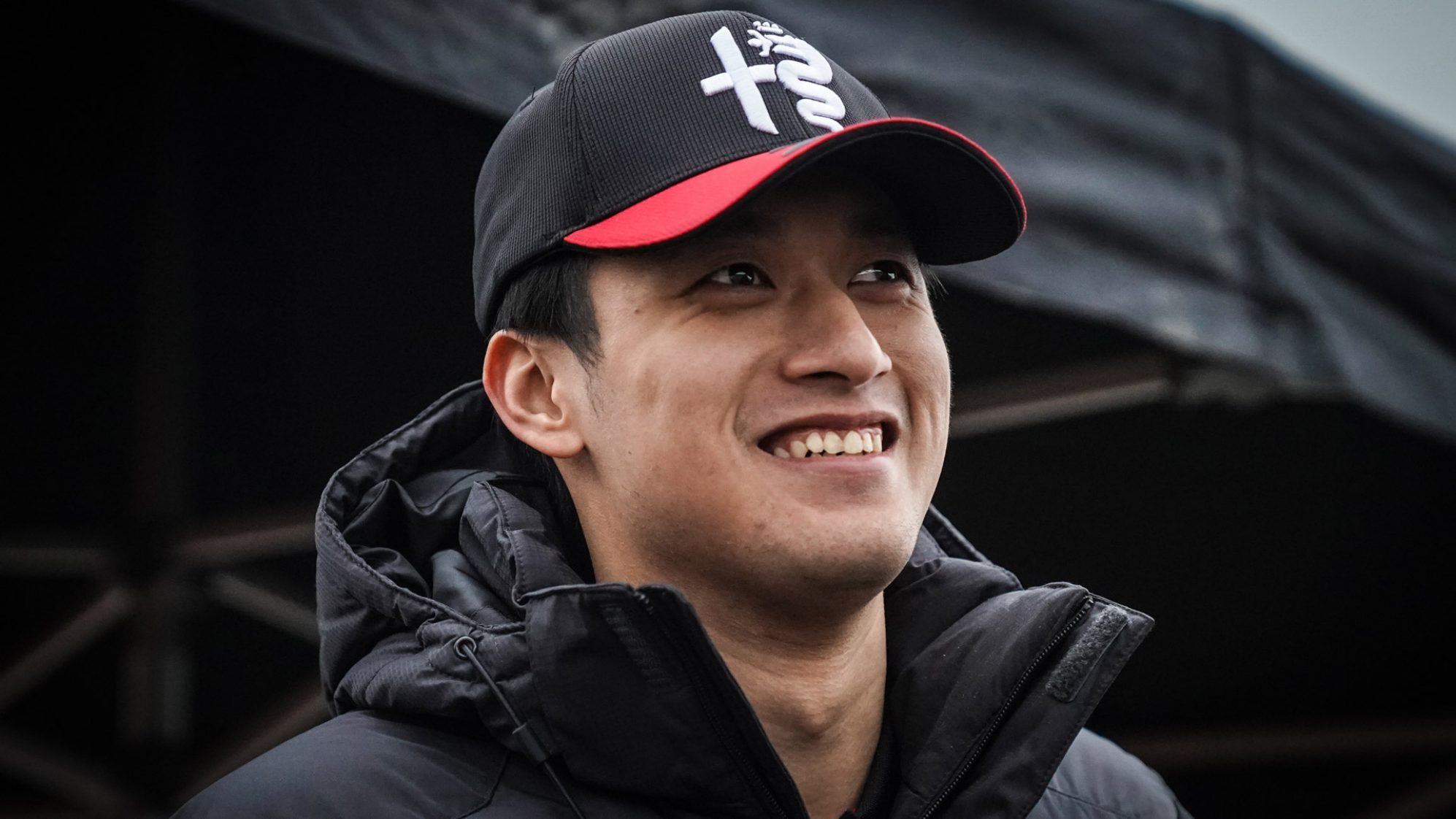 专访中国首位F1车手周冠宇——新赛季更上一层楼