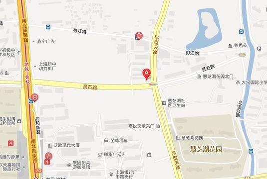 上海马戏城.jpg
