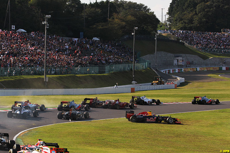 日本站正赛首圈事故