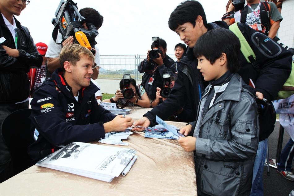 F1韩国站车手签名会