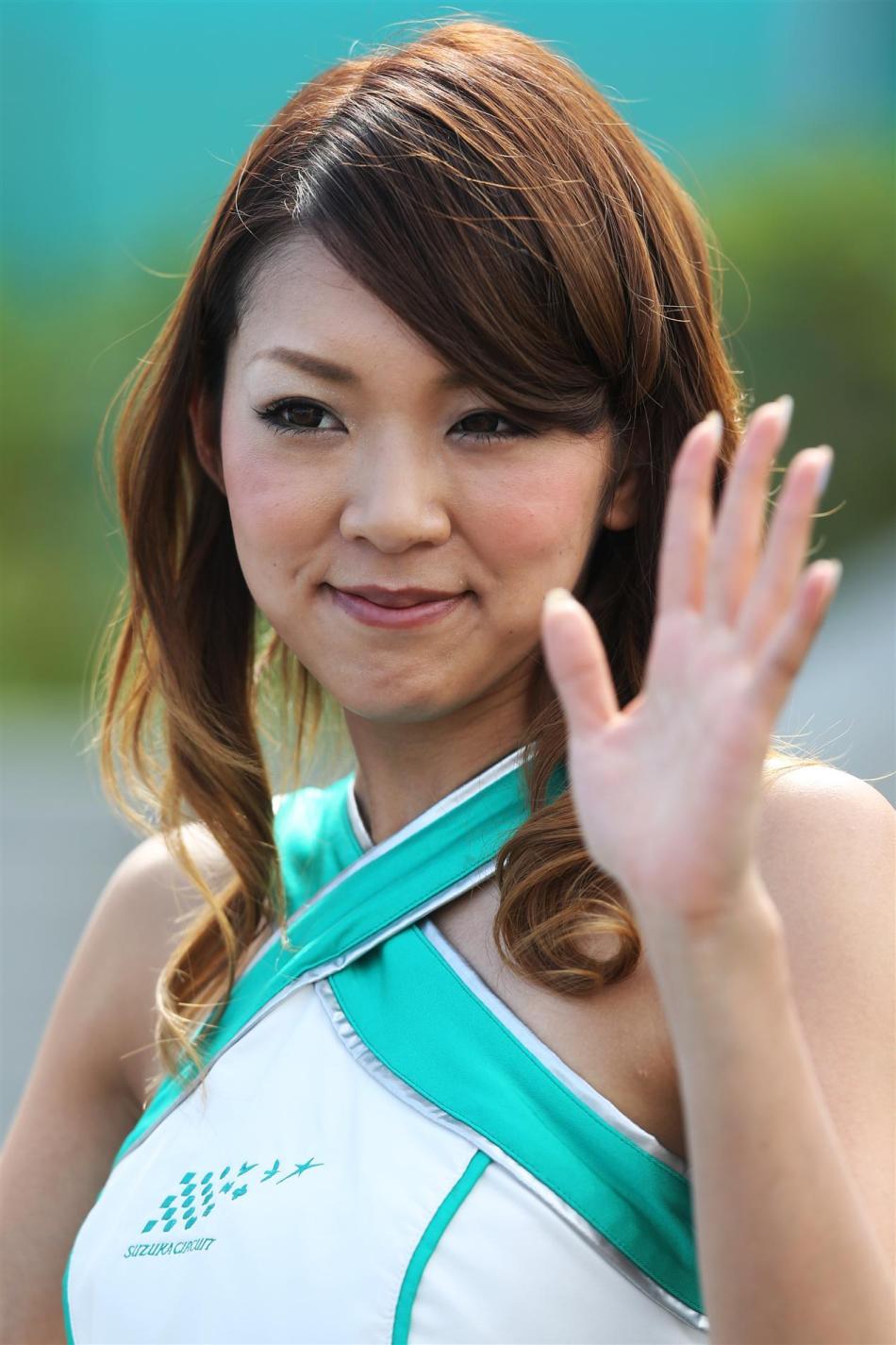 2012年F1日本站围场美女