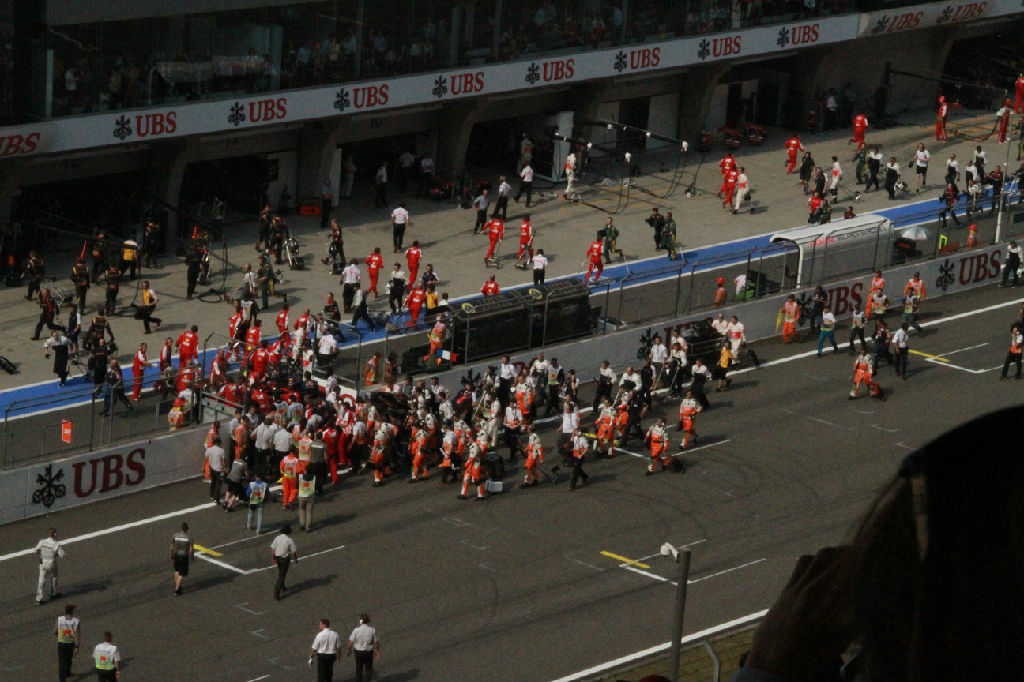 2013F1中国大奖赛正赛比赛现场花絮